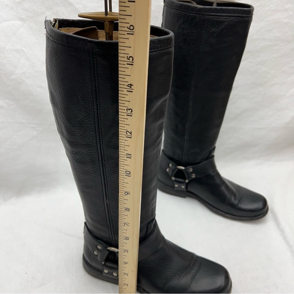 $378 Frye Phillip Harness Riding Boots Black Leather 15.5” Tall 76850 Size 6 B - Picture 4 of 13